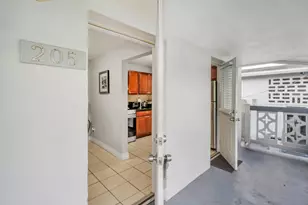626 SW 14th Ave, Fort Lauderdale, FL 33312 - Photo 7