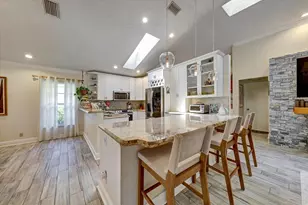 12703 NW 21st Pl, Coral Springs, FL 33071 - Photo 13