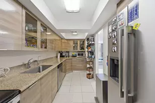 18011 Biscayne Blvd, Aventura, FL 33160 - Photo 5