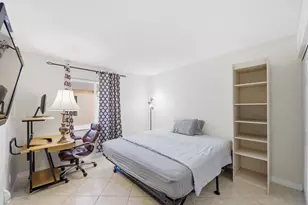 129 Piedmont C, Delray Beach, FL 33484 - Photo 15