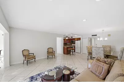 129 Piedmont C, Delray Beach, FL 33484 - Photo 7