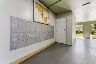 1638 Embassy Dr, West Palm Beach, FL 33401 - Photo 13