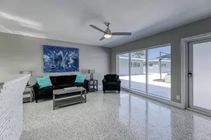2009 NE 26th St, Wilton Manors, FL 33305 - Photo 49