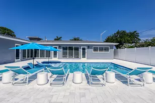 2009 NE 26th St, Wilton Manors, FL 33305 - Photo 5