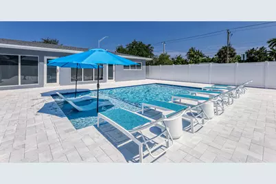 2009 NE 26th Street, Wilton Manors, FL 33305 - Photo 9