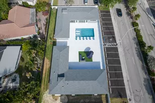 2009 NE 26th St, Wilton Manors, FL 33305 - Photo 61