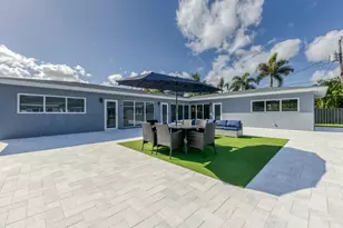 2009 NE 26th St, Wilton Manors, FL 33305 - Photo 31