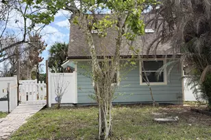 1416 SW 22nd Ave Ave SW, Vero Beach, FL 32962 - Photo 1