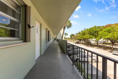 1638 Embassy Drive #208, West Palm Beach, FL 33401 - Photo 15