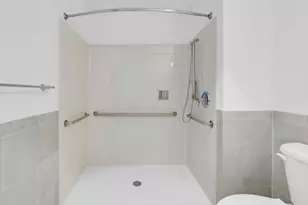 2130 NW 37th St, Miami, FL 33142 - Photo 13