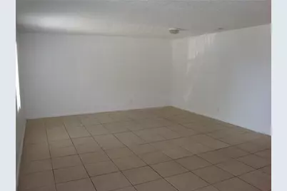 1633 W 28th Street #B, Riviera Beach, FL 33404 - Photo 3