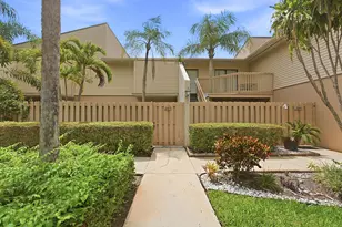 602 Executive Center Dr, West Palm Beach, FL 33401 - Photo 1