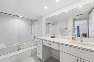602 Executive Center Dr, West Palm Beach, FL 33401 - Photo 11