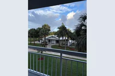 2761 Village Boulevard #305, West Palm Beach, FL 33409 - Photo 3