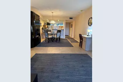 2761 Village Boulevard #305, West Palm Beach, FL 33409 - Photo 5