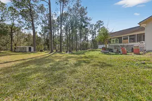 8016 West Dr, Wesley Chapel, FL 33544 - Photo 9