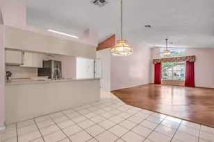 8016 West Dr, Wesley Chapel, FL 33544 - Photo 25