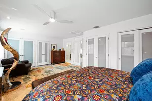 349 NE 29th St, Wilton Manors, FL 33334 - Photo 17
