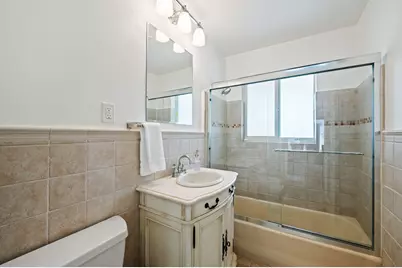 349 NE 29th Street, Wilton Manors, FL 33334 - Photo 27