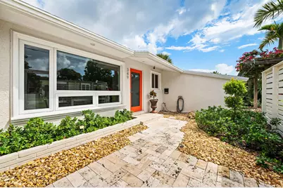 349 NE 29th Street, Wilton Manors, FL 33334 - Photo 9