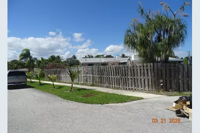 4760 NW 2nd Terrace, Boca Raton, FL 33431 - Photo 7