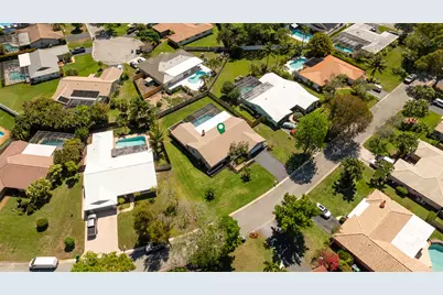 271 NW 89th Avenue, Coral Springs, FL 33071 - Photo 73