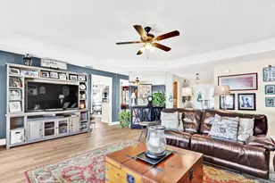 8781 Sand Lake Ct, Lake Worth, FL 33467 - Photo 9