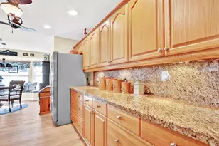 8781 Sand Lake Ct, Lake Worth, FL 33467 - Photo 15
