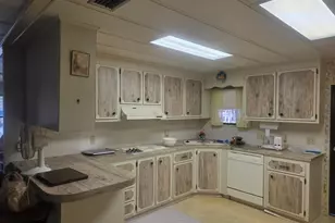 7107 SE Seahawk St, Hobe Sound, FL 33455 - Photo 9