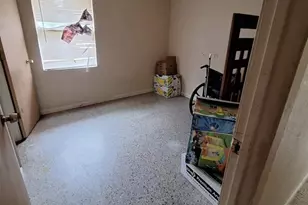 610 N 21st St, Fort Pierce, FL 34950 - Photo 7