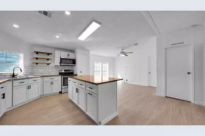 4905 NE 2nd Way, Pompano Beach, FL 33064 - Photo 3