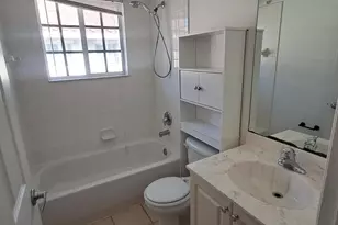 4207 Napoli Lake Dr, West Palm Beach, FL 33410 - Photo 7