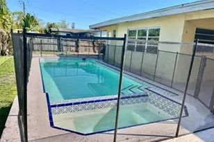 2505 NW 105th Ln, Sunrise, FL 33322 - Photo 21