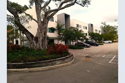 3050 NW 68th Street #Unit 1302, Fort Lauderdale, FL 33309 - Photo 3