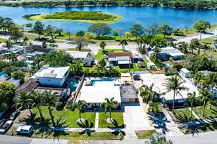 1603 Crest Dr, Lake Worth, FL 33461 - Photo 25