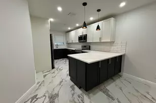 800 SW 7th St, Hallandale Beach, FL 33009 - Photo 5