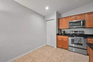 4856 SE Duval Dr, Stuart, FL 34997 - Photo 9