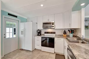 14001 Kingston, Boynton Beach, FL 33436 - Photo 7