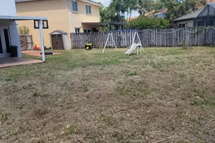 8448 NW 196th Terrace, Hialeah, FL 33015 - Photo 55