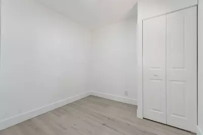 425 Greenbriar Drive, Lake Park, FL 33403 - Photo 23