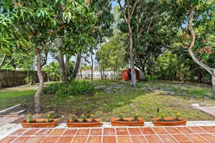 425 Greenbriar Dr, Lake Park, FL 33403 - Photo 27