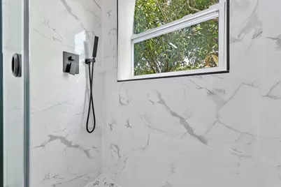 425 Greenbriar Drive, Lake Park, FL 33403 - Photo 17