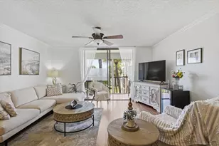 5370 Las Verdes Cir, Delray Beach, FL 33484 - Photo 1