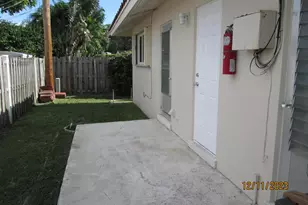 1911 NE 27th Ct, Lighthouse Point, FL 33064 - Photo 15