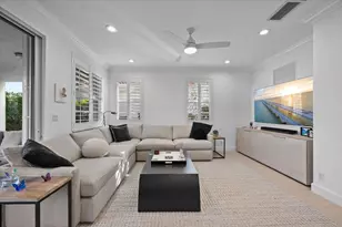 653 Castle Dr, Palm Beach Gardens, FL 33410 - Photo 15