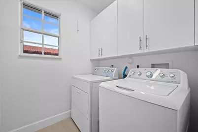 653 Castle Drive, Palm Beach Gardens, FL 33410 - Photo 27