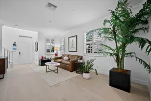 653 Castle Dr, Palm Beach Gardens, FL 33410 - Photo 7