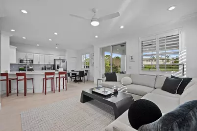 653 Castle Drive, Palm Beach Gardens, FL 33410 - Photo 13