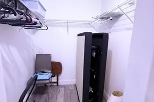 700 Village Green Ct, Palm Springs, FL 33461 - Photo 25