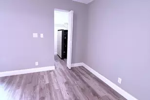 700 Village Green Ct, Palm Springs, FL 33461 - Photo 13